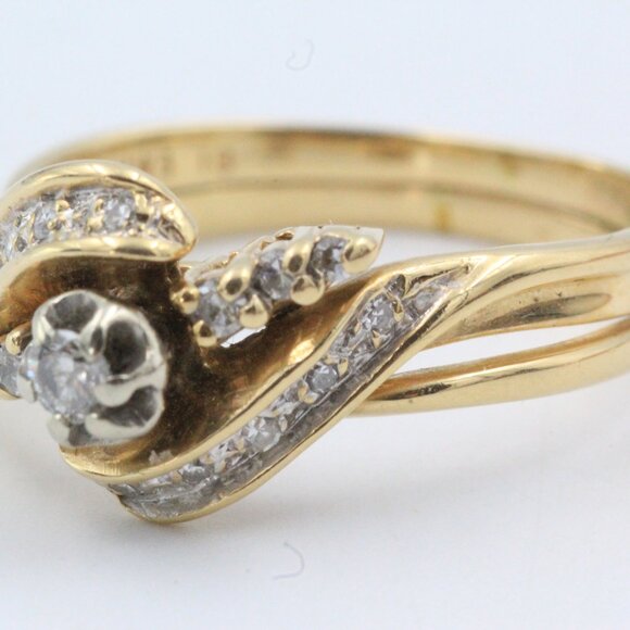 14k GOLD DIAMOND ENGAGEMENT WEDDING RING - Picture 5 of 12